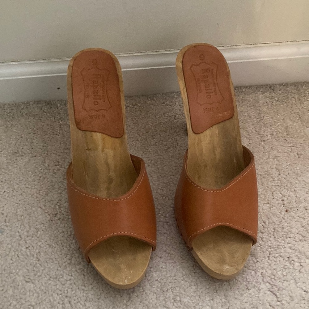 Rapallo Wood Heels w/Genuine Tan Leather Uppers Vtg Slip On Heels -Made in Italy